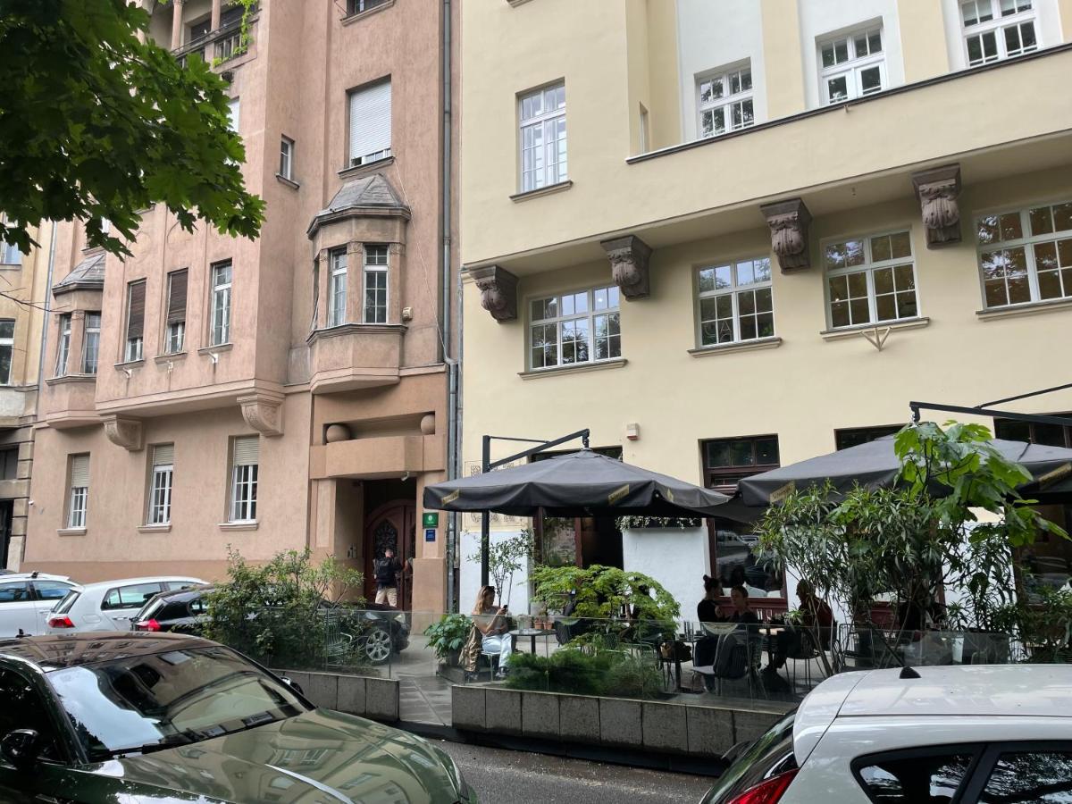 M&D Zagreb City Center Quiet Suites Bagian luar foto